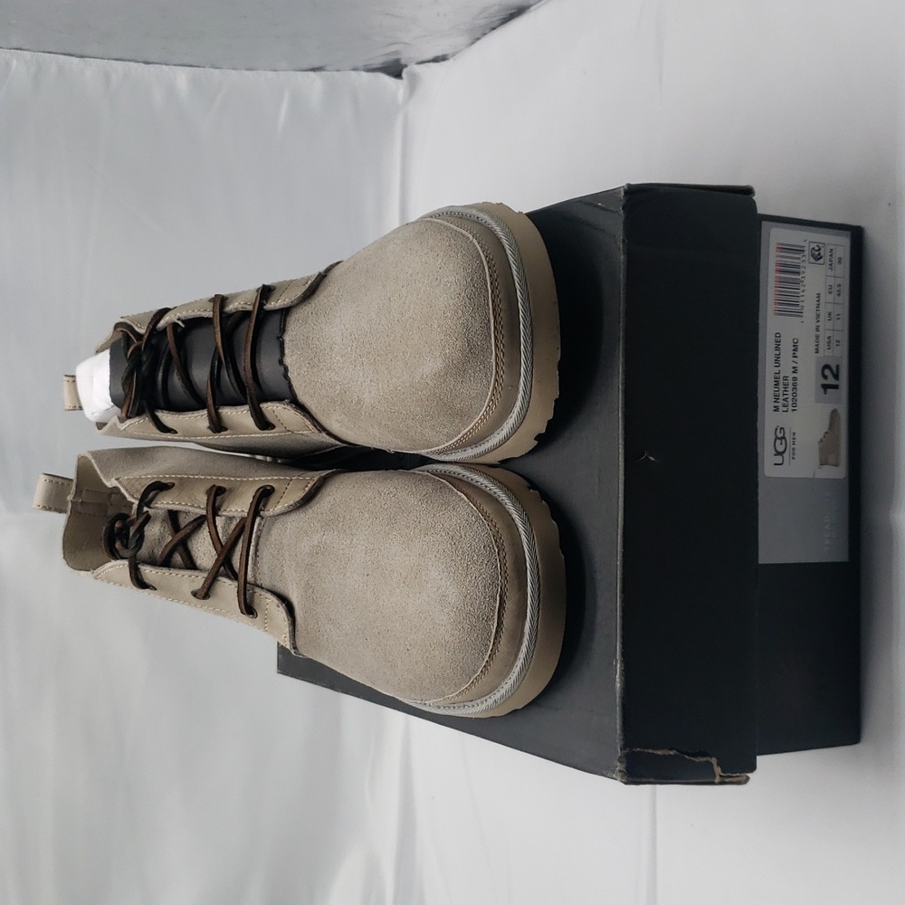 NEW UGG Men's Neumel Unlined Leather Light Gray Boots Size 12